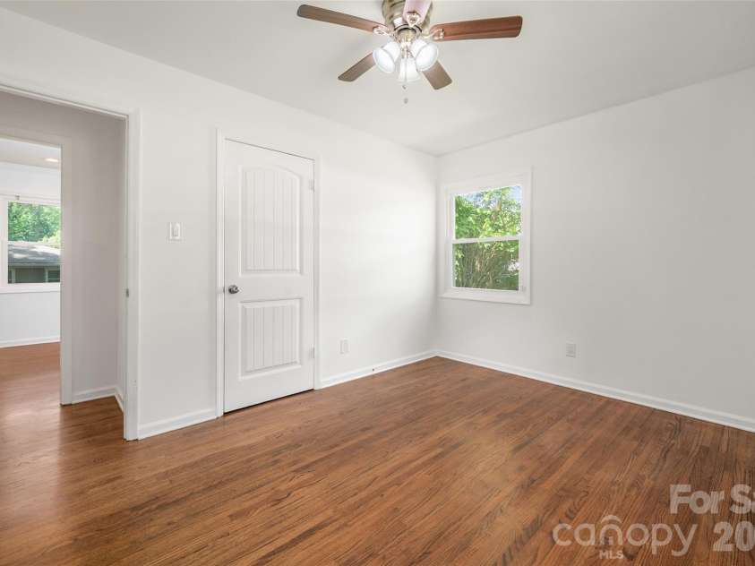 4300 Dowling Drive, Charlotte, NC 28205.  MLS# CAR4382193, YatesRealty ID 27034. Bedroom #2