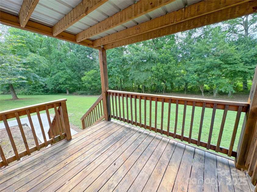 7298 Palm Tree Drive, Vale, NC 28168.  MLS# CAR4282644, YatesRealty ID 27035. 