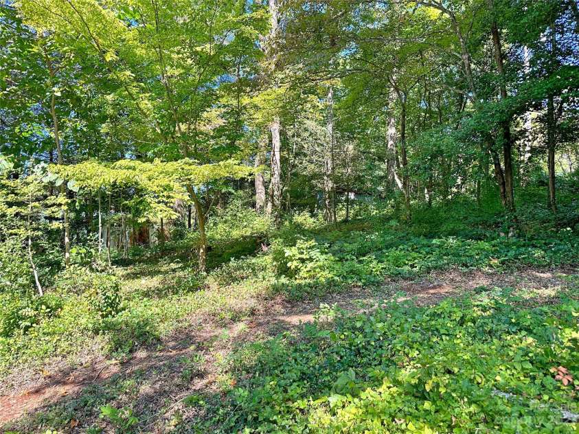 324 Buzzards Roost Road, Cullowhee, NC 28723.  MLS# CAR4073745, YatesRealty ID 27036. 