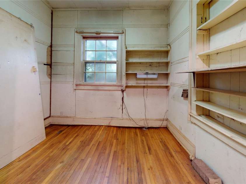 324 Buzzards Roost Road, Cullowhee, NC 28723.  MLS# CAR4073745, YatesRealty ID 27036. 