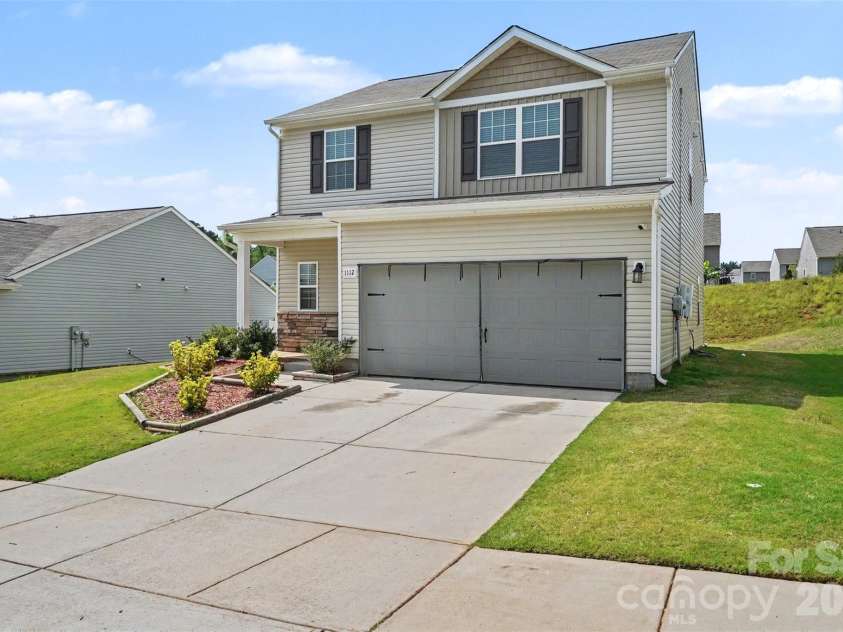 1112 Creedmore Court, Charlotte, NC 28215.  MLS# CAR4385093, YatesRealty ID 27037. 