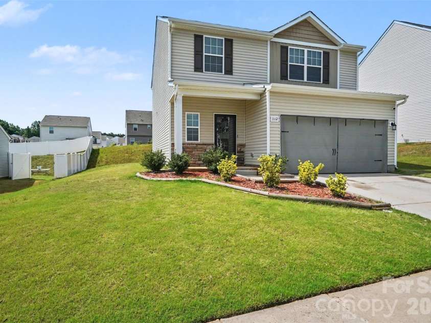 1112 Creedmore Court, Charlotte, NC 28215.  MLS# CAR4385093, YatesRealty ID 27037. 