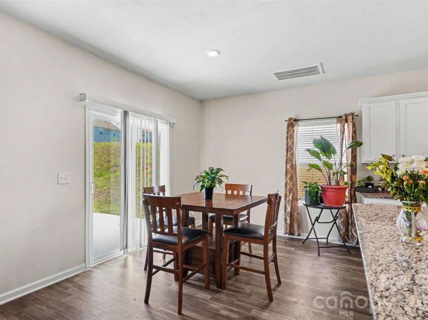 1112 Creedmore Court, Charlotte, NC 28215.  MLS# CAR4385093, YatesRealty ID 27037. 