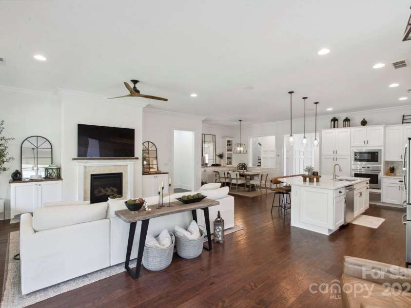 4922 Looking Glass Trail, Denver, NC 28037.  MLS# CAR4232206, YatesRealty ID 27037. 