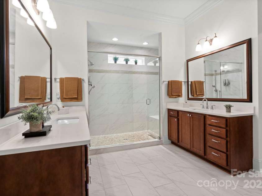 4922 Looking Glass Trail, Denver, NC 28037.  MLS# CAR4232206, YatesRealty ID 27037. 