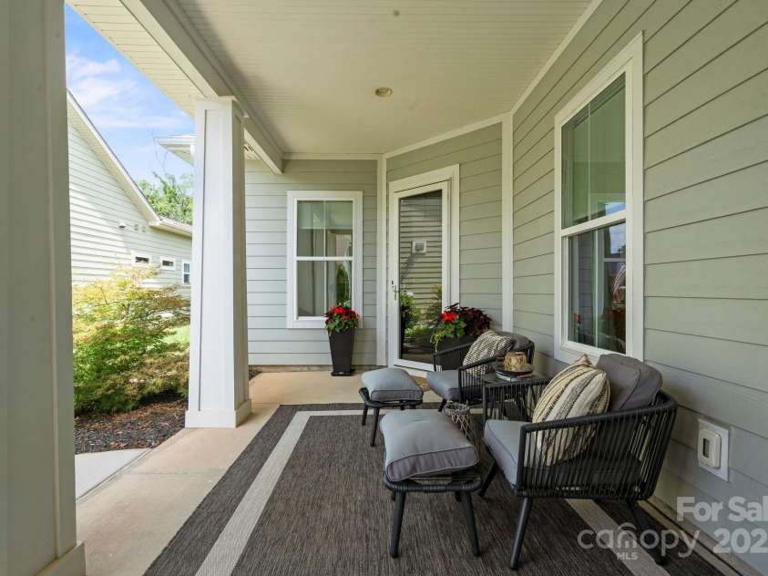 4922 Looking Glass Trail, Denver, NC 28037.  MLS# CAR4232206, YatesRealty ID 27037. 