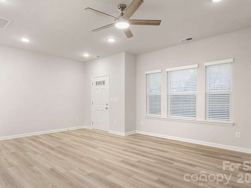 1115 Foundry Drive, Gastonia, NC 28054.  MLS# CAR4351253, YatesRealty ID 27038. 