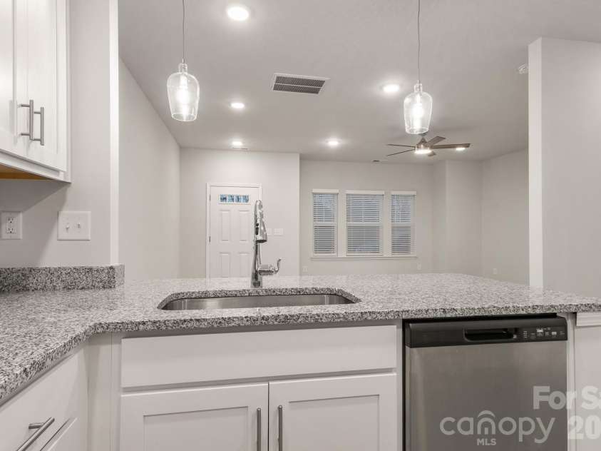 1115 Foundry Drive, Gastonia, NC 28054.  MLS# CAR4351253, YatesRealty ID 27038. 