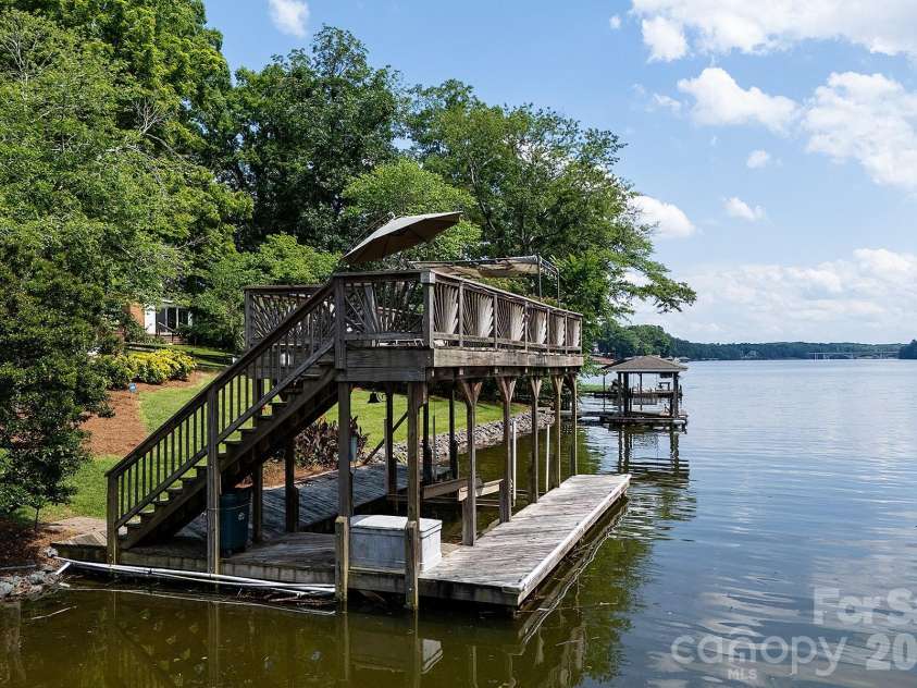 24756 Strand Drive, Albemarle, NC 28001.  MLS# CAR4367629, YatesRealty ID 27039. Dock 1