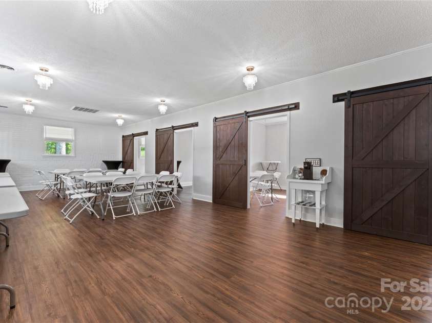 36984 B&C Carter Road, New London, NC 28127.  MLS# CAR4246178, YatesRealty ID 2704. Interior main room