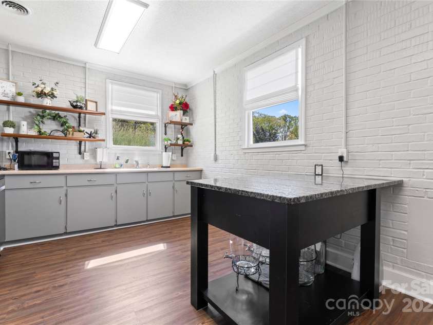 36984 B&C Carter Road, New London, NC 28127.  MLS# CAR4246178, YatesRealty ID 2704. Venue Kitchen