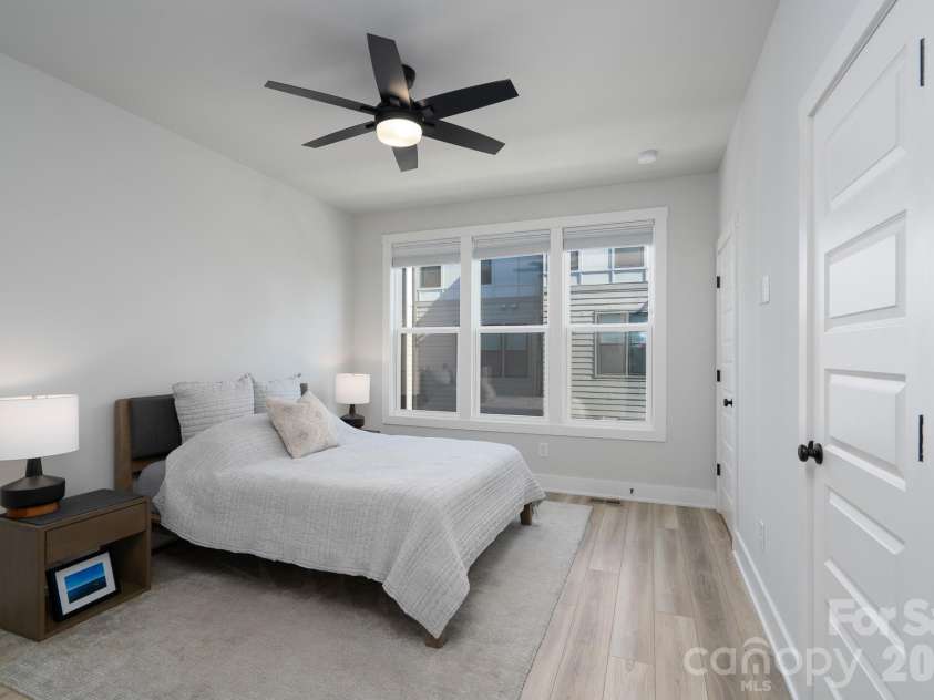 5018 Tiny Lane, Charlotte, NC 28203.  MLS# CAR4381523, YatesRealty ID 27040. 