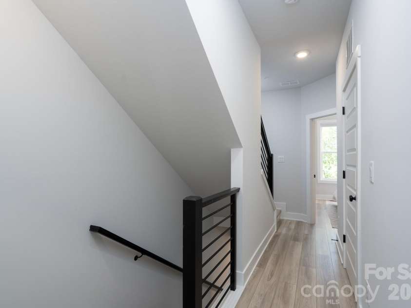 5018 Tiny Lane, Charlotte, NC 28203.  MLS# CAR4381523, YatesRealty ID 27040. 