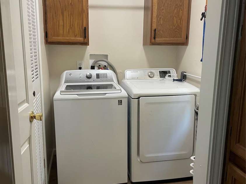 718 East Drive, Cherryville, NC 28021.  MLS# CAR4283190, YatesRealty ID 27040. 