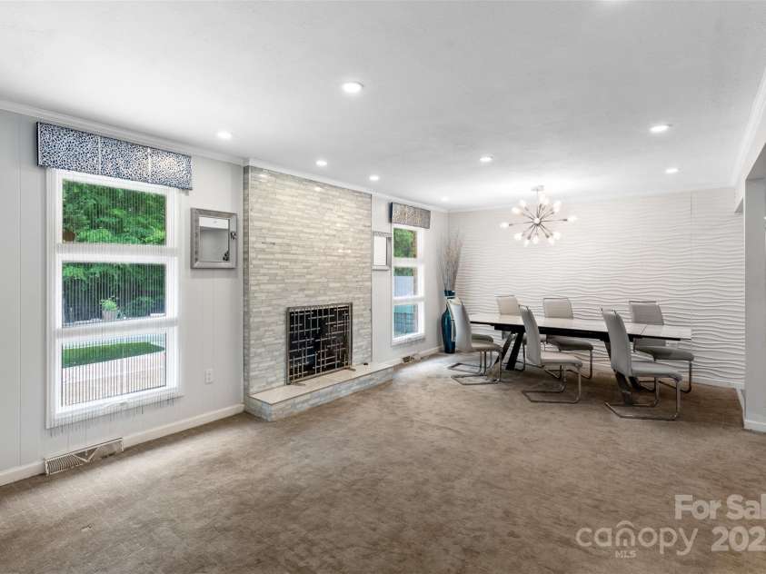 213 Lakeview Drive, Harrisburg, NC 28075.  MLS# CAR4253450, YatesRealty ID 27042. 