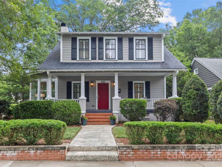 1612 Thomas Avenue, Charlotte, NC 28205.  MLS# CAR4278671, YatesRealty ID 27046. 
