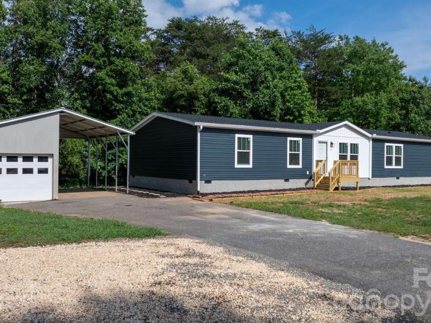 4960 Berkley Street, Morganton, NC 28655.  MLS# CAR4388061, YatesRealty ID 27047. Main View