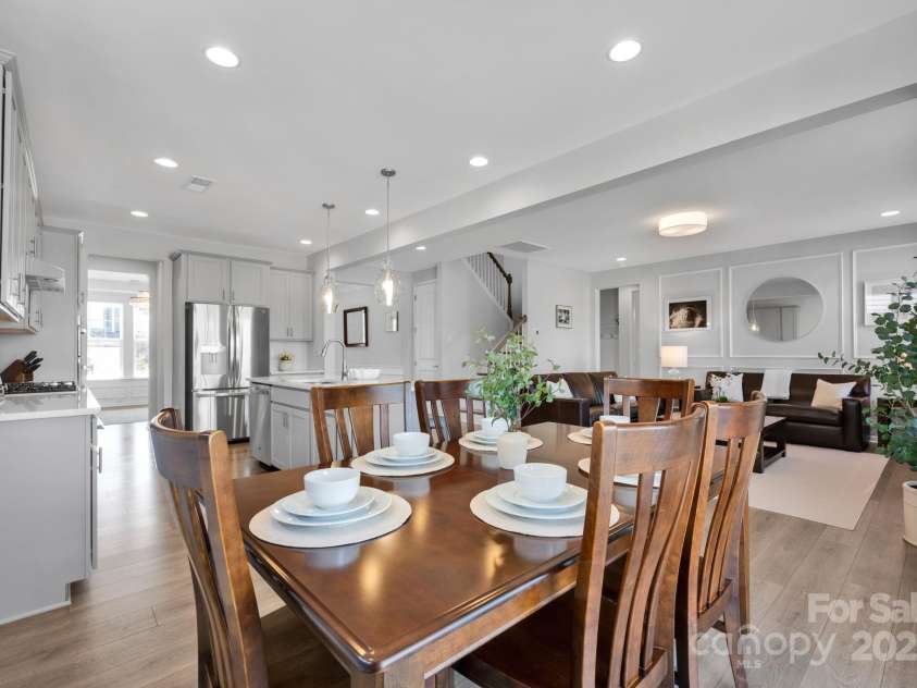 187 Tetcott Street, Mooresville, NC 28115.  MLS# CAR4278283, YatesRealty ID 27048. Breakfast Room