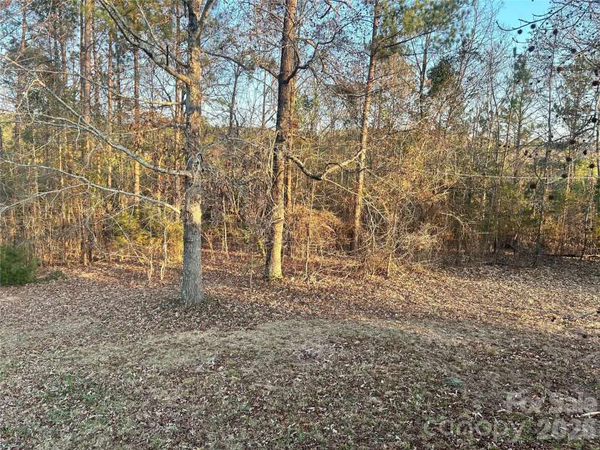 265 Gloria Trail, Columbia, SC 29203.  MLS# CAR4336997, YatesRealty ID 2705. 