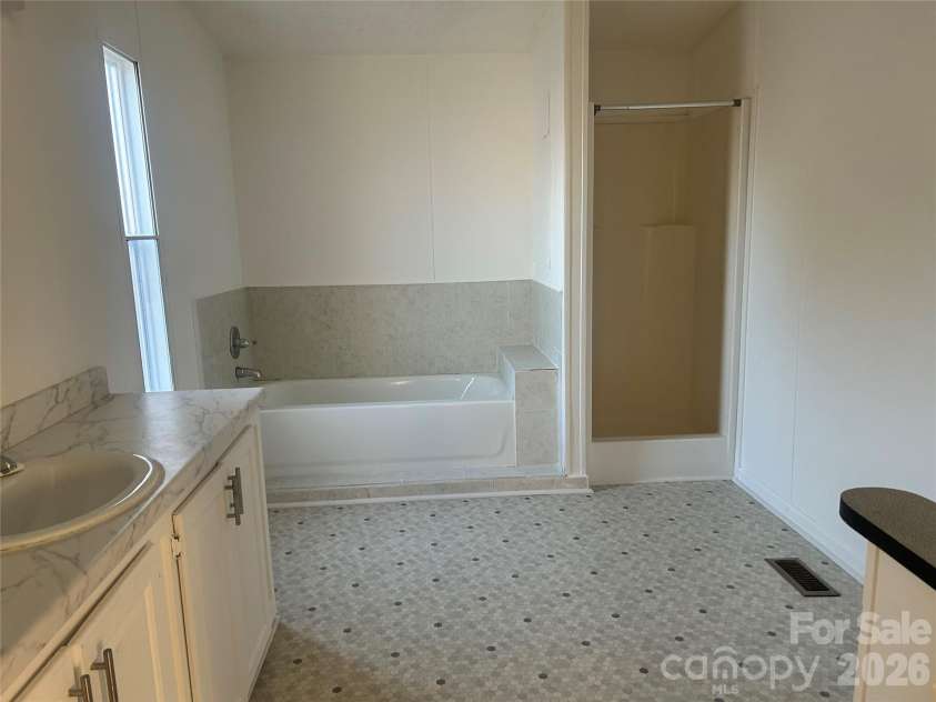 265 Gloria Trail, Columbia, SC 29203.  MLS# CAR4336997, YatesRealty ID 2705. 