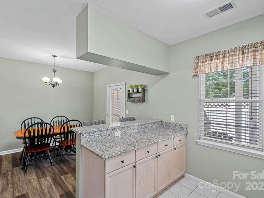 206 Stone Village Drive, Fort Mill, SC 29708.  MLS# CAR4280077, YatesRealty ID 27052. 