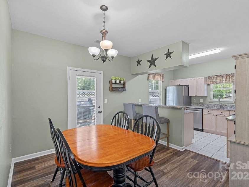 206 Stone Village Drive, Fort Mill, SC 29708.  MLS# CAR4280077, YatesRealty ID 27052. 