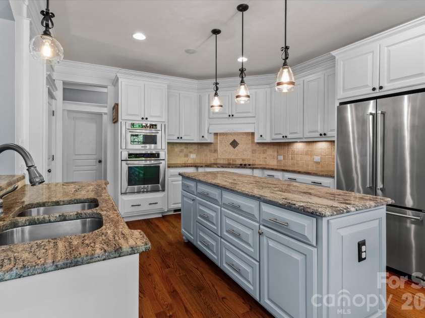 310 Sundown Road, Mooresville, NC 28117.  MLS# CAR4375578, YatesRealty ID 27052. 