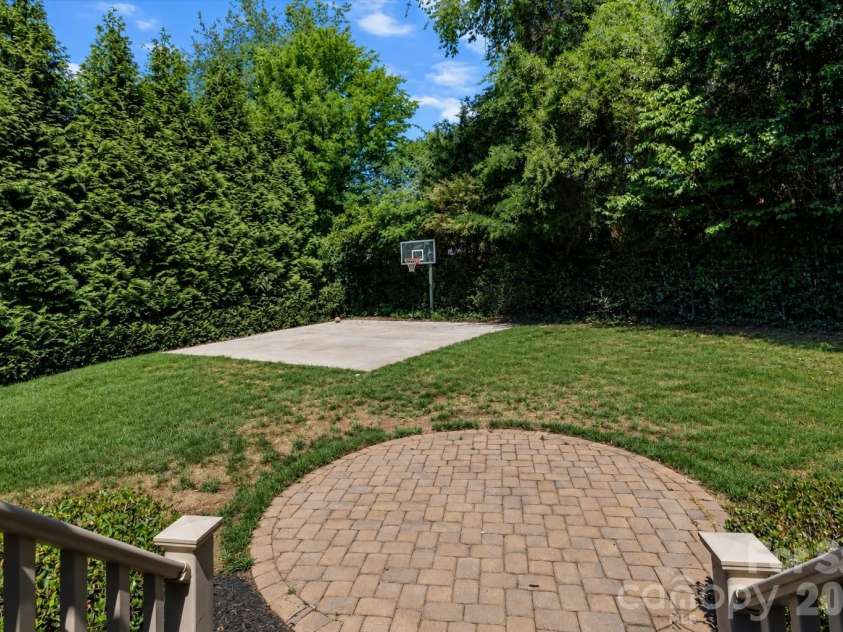 310 Sundown Road, Mooresville, NC 28117.  MLS# CAR4375578, YatesRealty ID 27052. 
