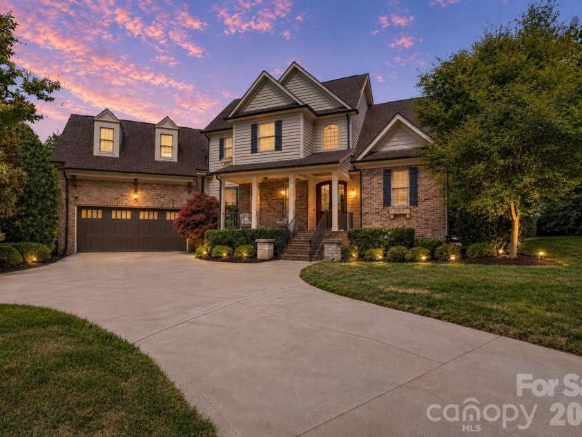 310 Sundown Road, Mooresville, NC 28117.  MLS# CAR4375578, YatesRealty ID 27052. 