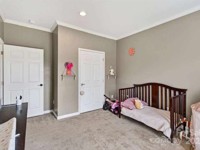 194 Love Drive, Marion, NC 28752.  MLS# CAR4280471, YatesRealty ID 27053. 3rd bedroom