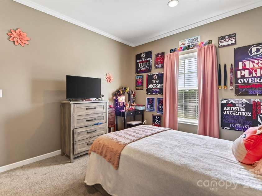 194 Love Drive, Marion, NC 28752.  MLS# CAR4280471, YatesRealty ID 27053. 