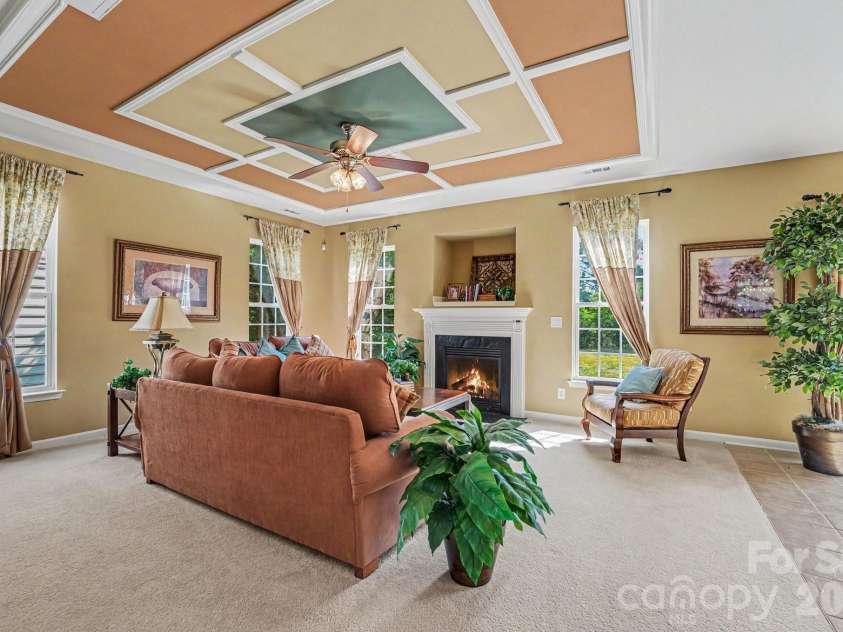 116 Wedge View Way, Statesville, NC 28677.  MLS# CAR4386688, YatesRealty ID 27054. 