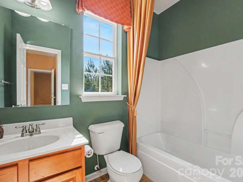 116 Wedge View Way, Statesville, NC 28677.  MLS# CAR4386688, YatesRealty ID 27054. Full Bathroom Main Level