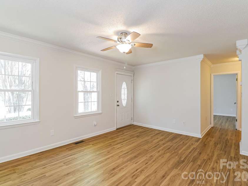 1848 Twain Street, Newton, NC 28658.  MLS# CAR4387742, YatesRealty ID 27055. 