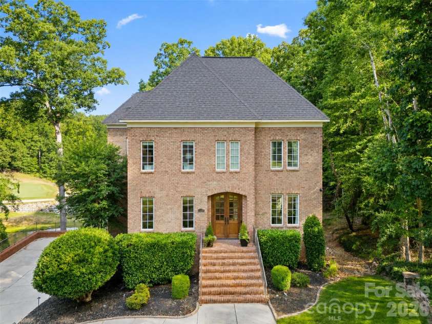 208 Tinkham Trail, Cramerton, NC 28032.  MLS# CAR4385759, YatesRealty ID 27056. 
