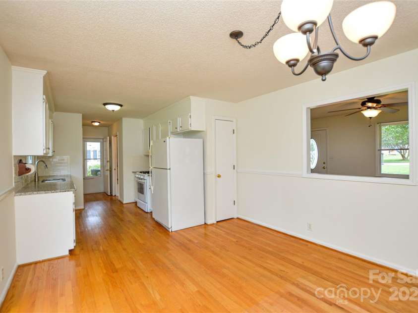 2500 Judith Avenue, Gastonia, NC 28054.  MLS# CAR4282124, YatesRealty ID 27057. 