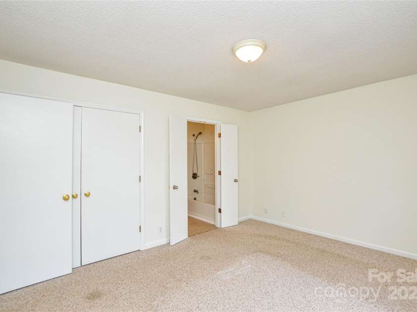 2500 Judith Avenue, Gastonia, NC 28054.  MLS# CAR4282124, YatesRealty ID 27057. 
