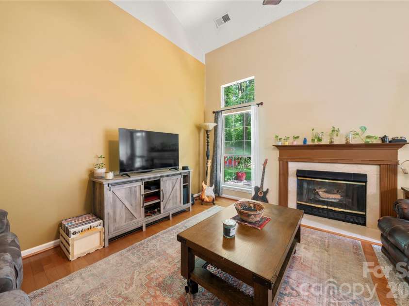8411 Red Cypress Court, Charlotte, NC 28216.  MLS# CAR4387318, YatesRealty ID 27057. 