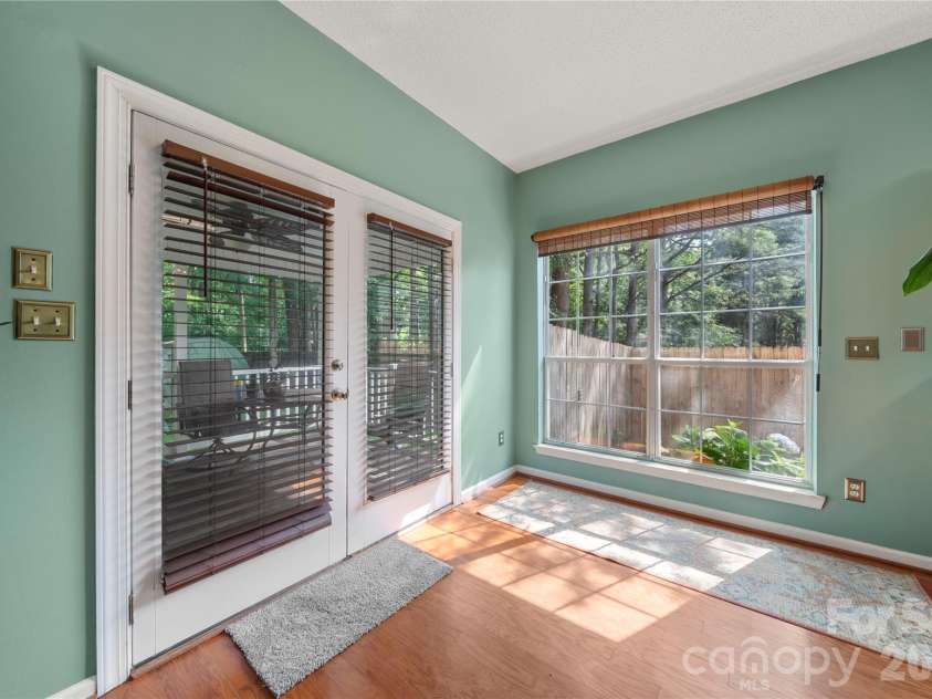 8411 Red Cypress Court, Charlotte, NC 28216.  MLS# CAR4387318, YatesRealty ID 27057. 
