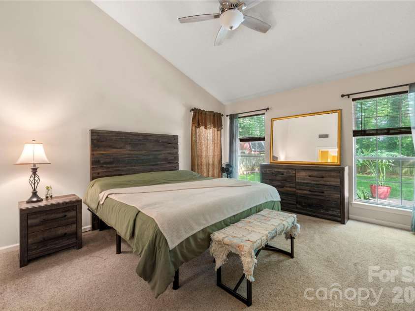8411 Red Cypress Court, Charlotte, NC 28216.  MLS# CAR4387318, YatesRealty ID 27057. 