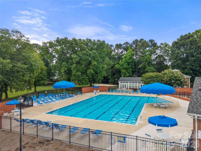 8411 Red Cypress Court, Charlotte, NC 28216.  MLS# CAR4387318, YatesRealty ID 27057. 