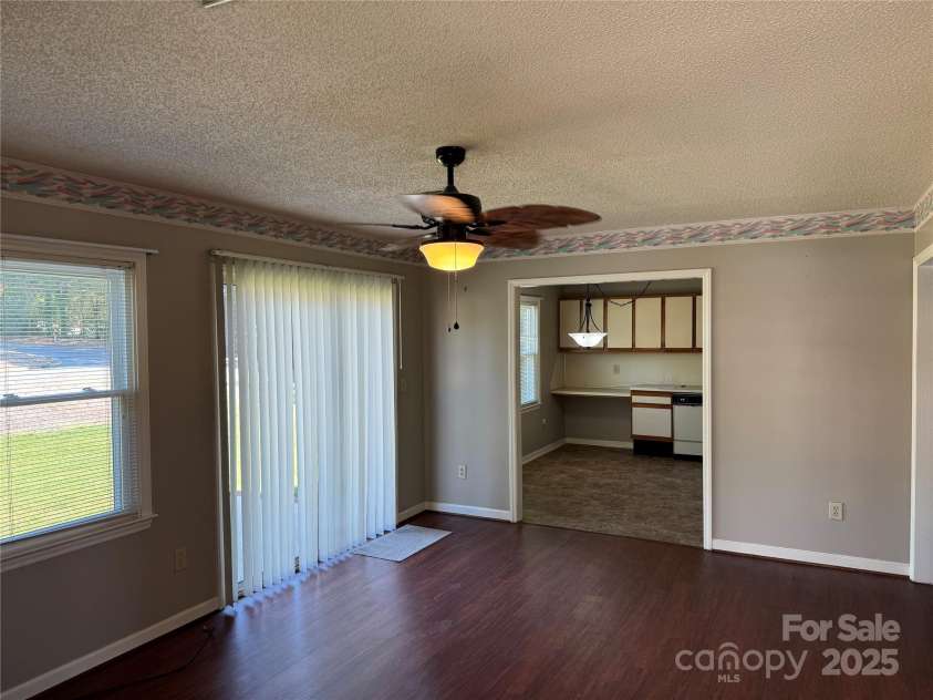 102 Brandywine Drive, Converse, NC 28613.  MLS# CAR4282058, YatesRealty ID 27058. 