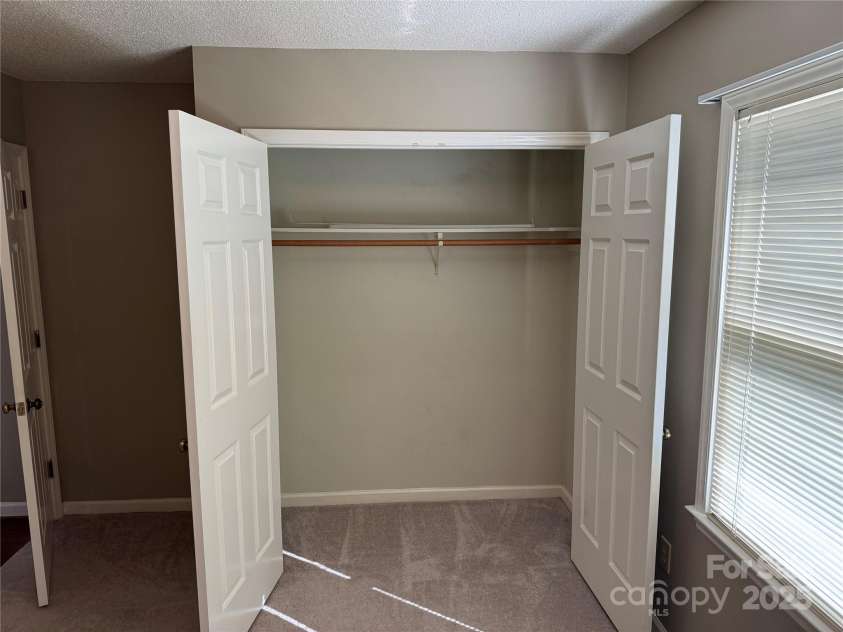 102 Brandywine Drive, Converse, NC 28613.  MLS# CAR4282058, YatesRealty ID 27058. 