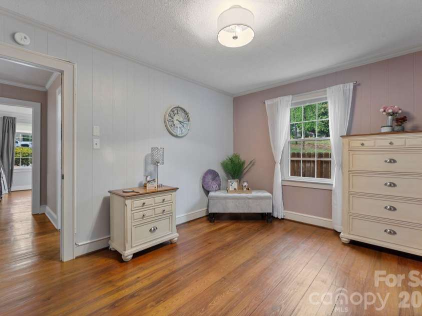 1014 Bramblewood Court, Lenoir, NC 28645.  MLS# CAR4385707, YatesRealty ID 27059. 