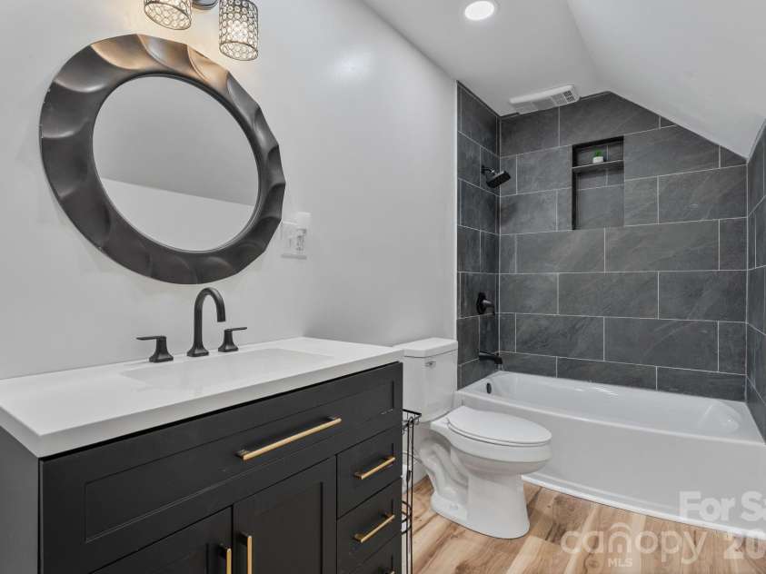 1014 Bramblewood Court, Lenoir, NC 28645.  MLS# CAR4385707, YatesRealty ID 27059. 