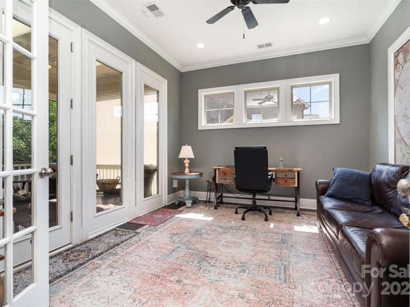 18001 Pawleys Plantation Lane, Charlotte, NC 28278.  MLS# CAR4278804, YatesRealty ID 27059. 