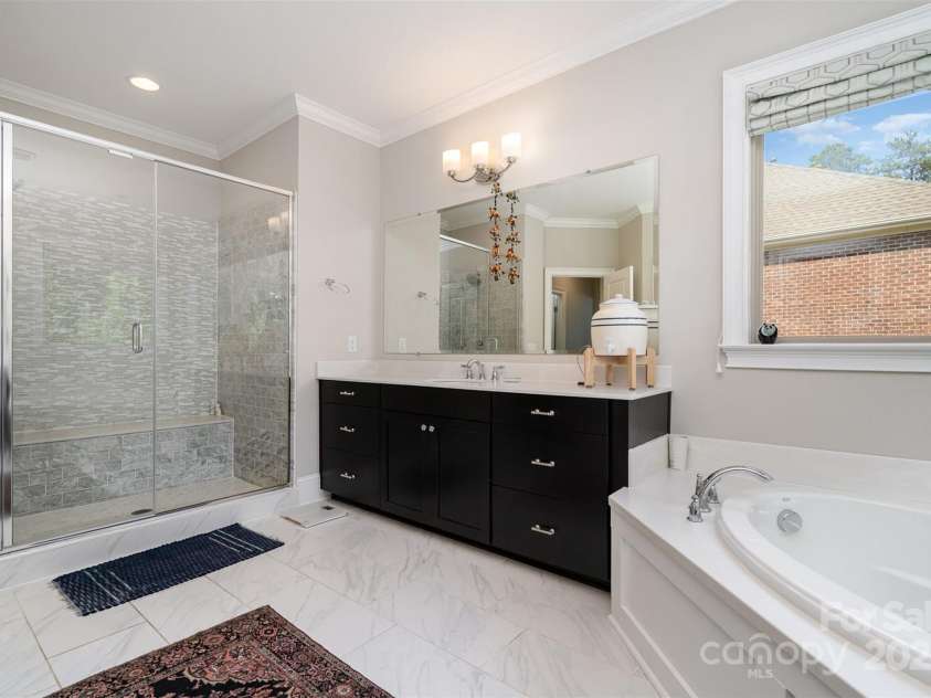 18001 Pawleys Plantation Lane, Charlotte, NC 28278.  MLS# CAR4278804, YatesRealty ID 27059. 