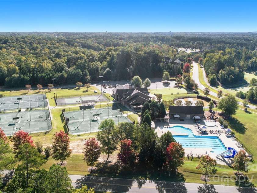 18001 Pawleys Plantation Lane, Charlotte, NC 28278.  MLS# CAR4278804, YatesRealty ID 27059. The Country Club Swim and Tennis Club