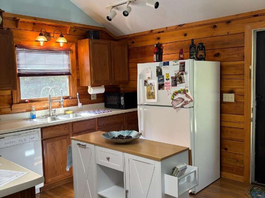 408 Dora Lane, Bakersville, NC 28705.  MLS# CAR4311694, YatesRealty ID 2706. Kitchen