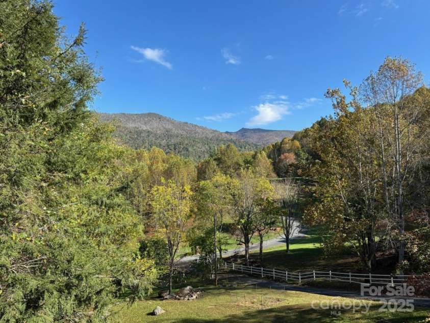 408 Dora Lane, Bakersville, NC 28705.  MLS# CAR4311694, YatesRealty ID 2706. View